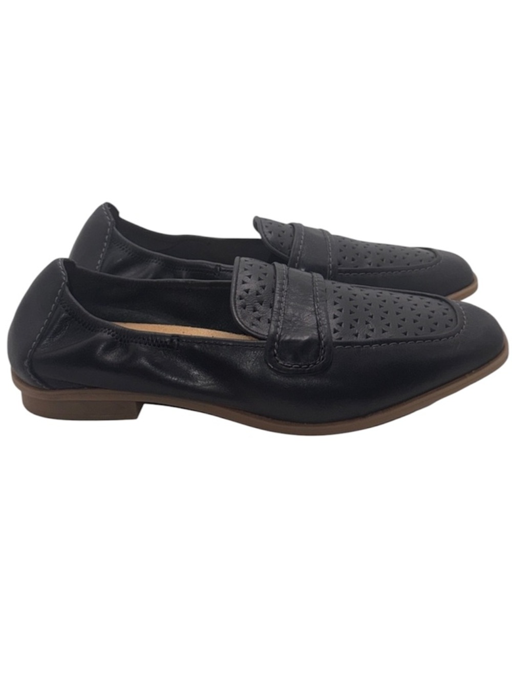 Clarks Lyrical Way Loafer Flats Black Perforated Leather Women’s 8.5